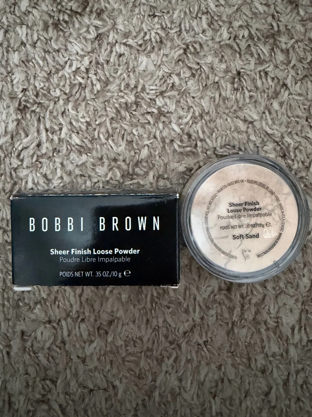 Bobbi Brown Sheer Finish Loose Powder - Soft Sand (Beige Finish)